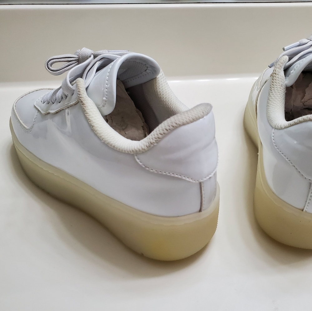 Jeffrey Campbell Court Embossed Platform - Picture 7 of 12